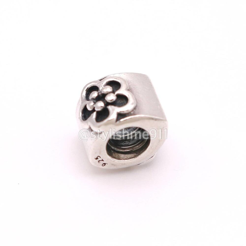 Authentic PANDORA Retired DAISY FLOWER Charm - Picture 6 of 9